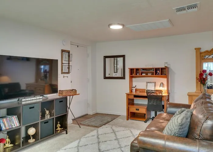 ~ 2 Mi To Of Arizona! Apartment Tucson